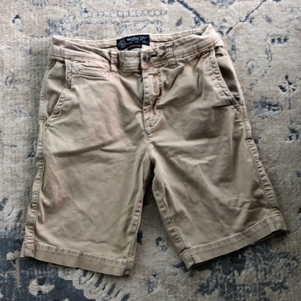 American Eagle Khaki shorts